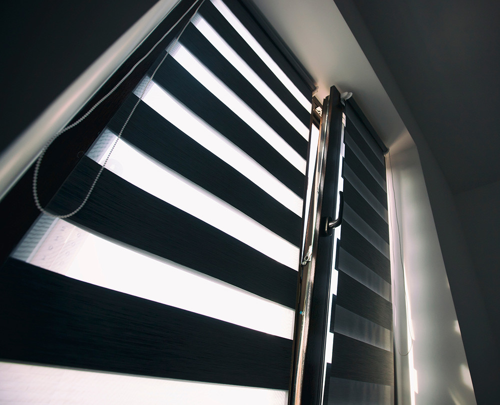 Ways to blackout your room window