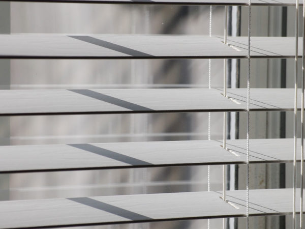 faux-wood-blinds-las-vegas
